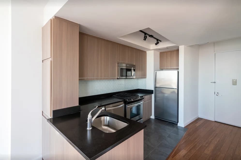 66 Rockwell Place #11E, Brooklyn, NY 11217 apartment_kitchen 1