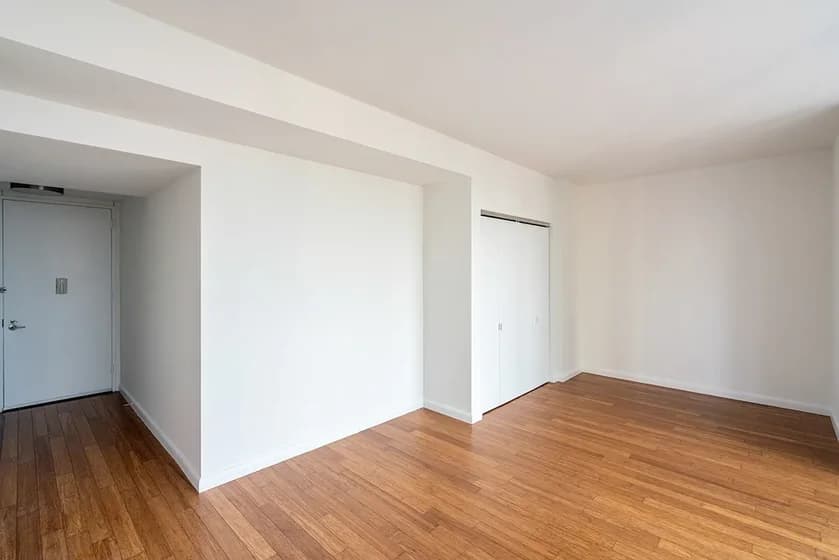 66 Rockwell Place #8D, Brooklyn, NY 11217 apartment_living_room 1
