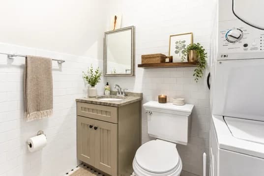 36 Conselyea Street #1B, Brooklyn, NY 11211