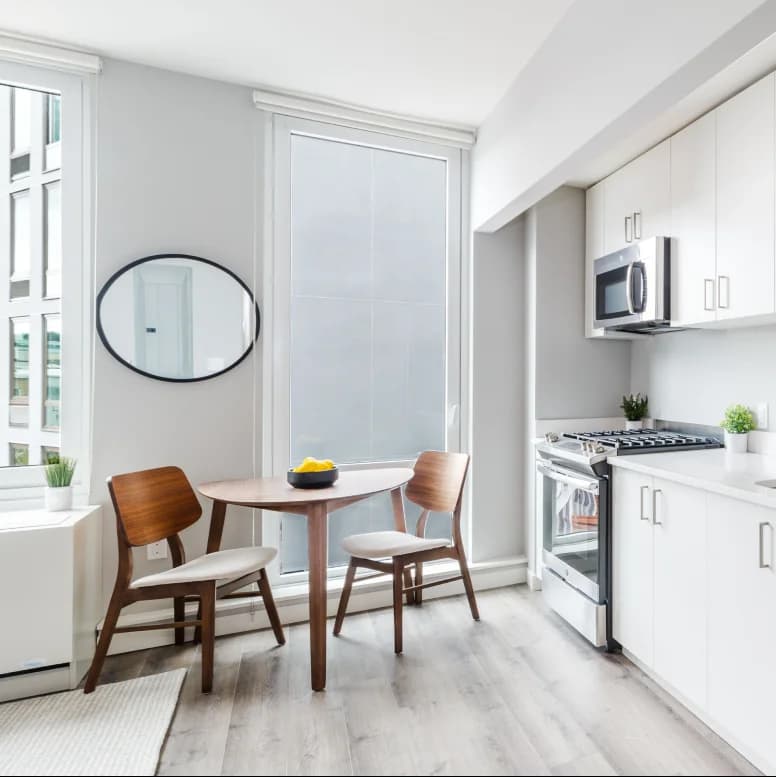 544 Union Avenue #4K, Brooklyn, NY 11211 apartment_dining_room 1