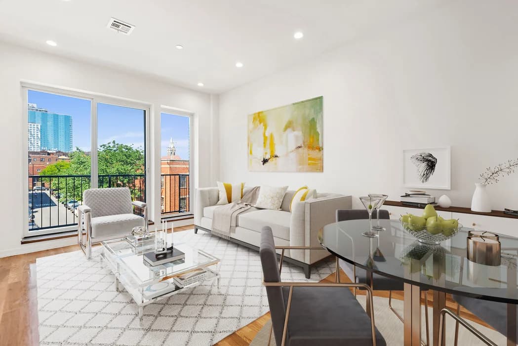 2422 Snyder Ave #4, Brooklyn, NY 11226 apartment_living_room 1