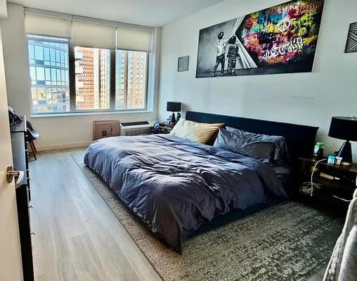 81 Fleet Place #16E, Brooklyn, NY 11201