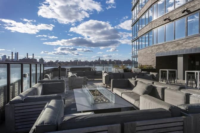 21 India Street #N.0403, Brooklyn, NY 11222