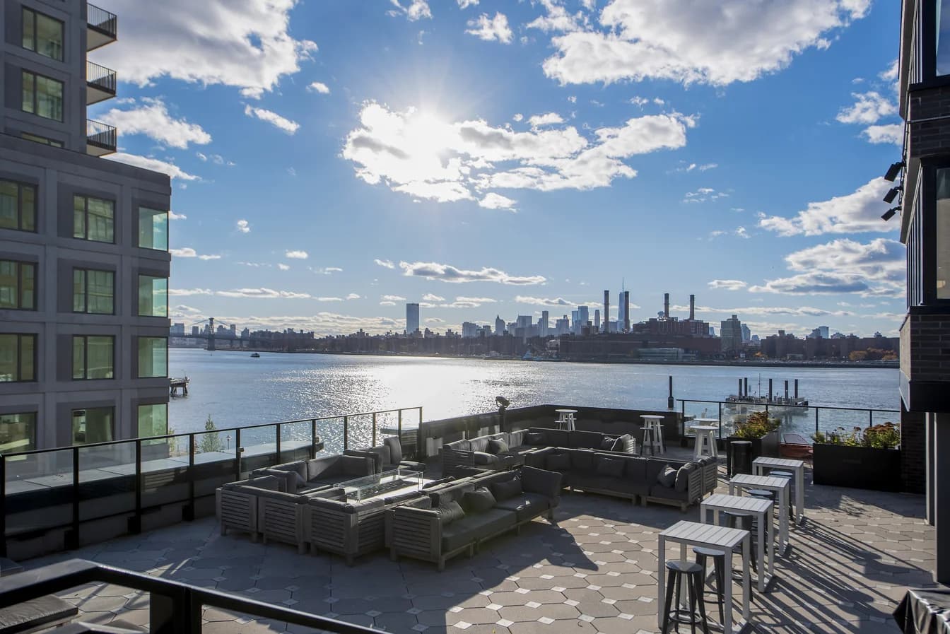 21 India Street #T.2605, Brooklyn, NY 11222