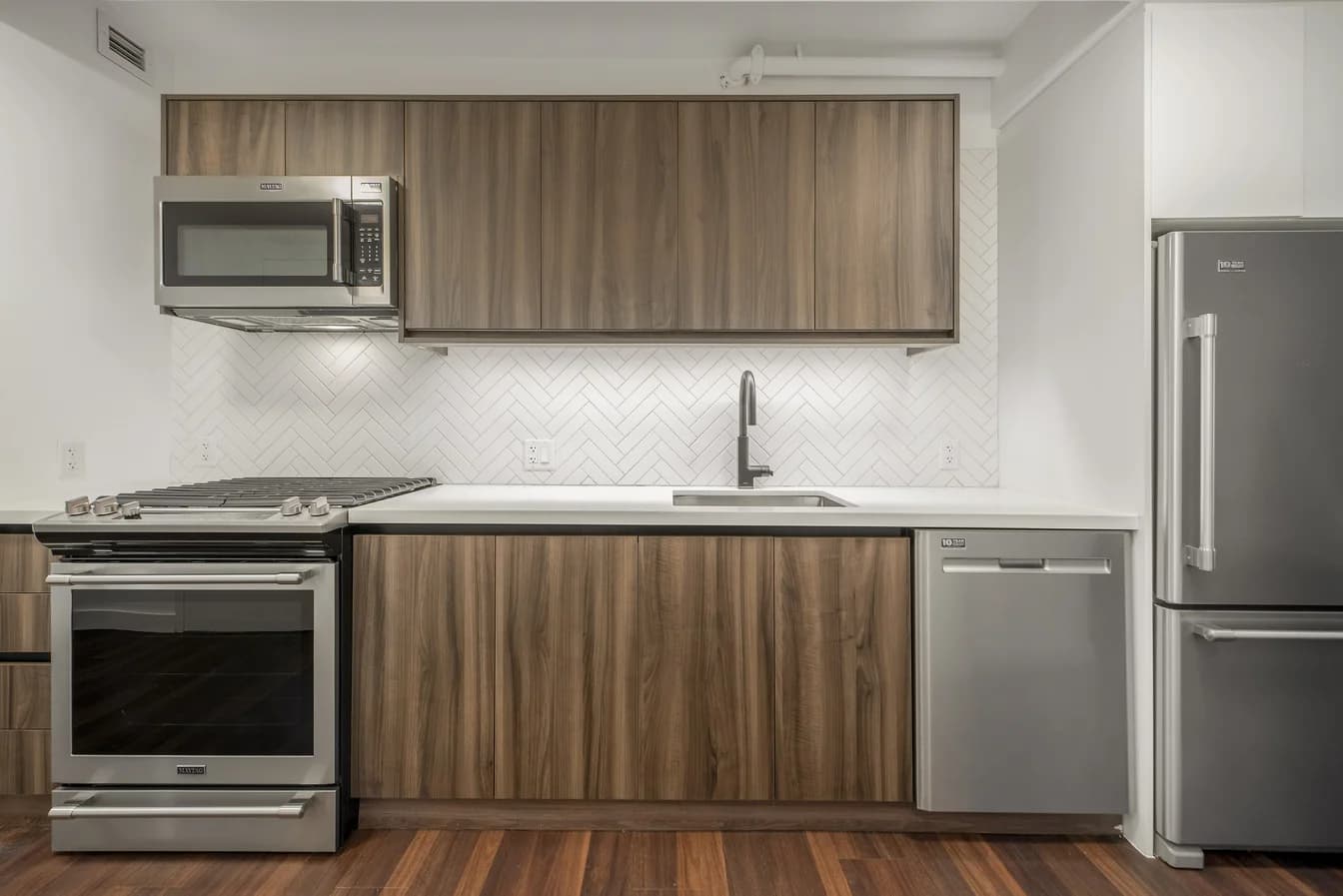 21 India Street #T.2705, Brooklyn, NY 11222