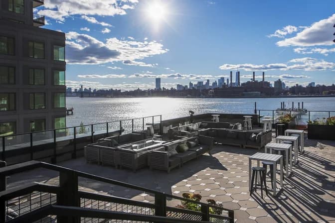 21 India Street #T.2705, Brooklyn, NY 11222