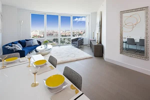 86 Fleet Place #23A, Brooklyn, NY 11201 apartment_living_room 1