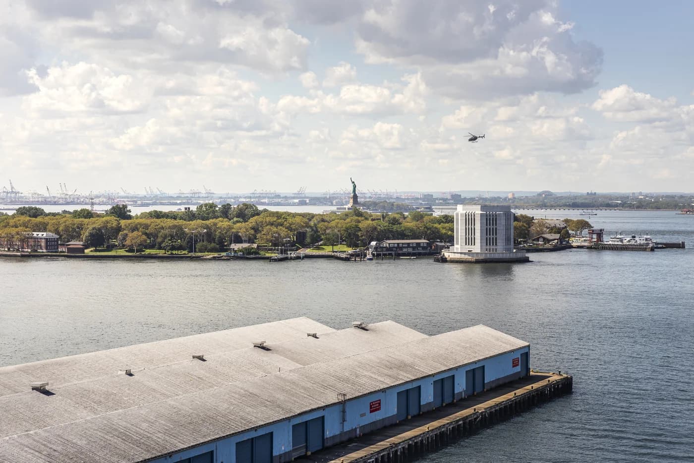 15 Bridge Park Drive #L6-LAND, Brooklyn, NY 11201