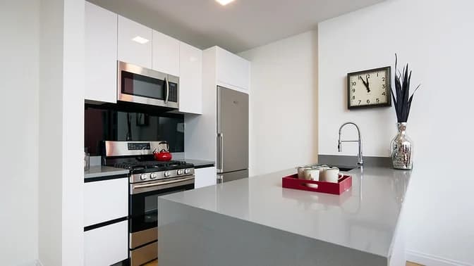239 N 9 St #E201, Brooklyn, NY 11211