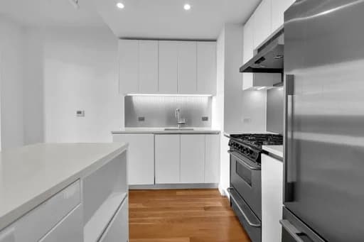 430 Albee Square #24E, Brooklyn, NY 11201
