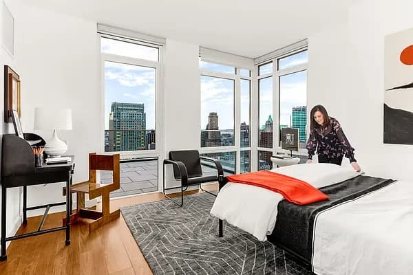 120 Nassau Street #31D, Brooklyn, NY 11201 apartment_bedroom_room 1