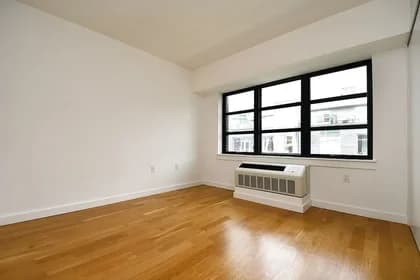 66 Ainslie Street #2g, Brooklyn, NY 11211