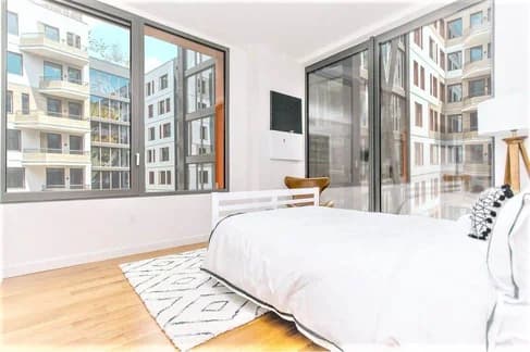 123 Melrose Street #2br, Brooklyn, NY 11206