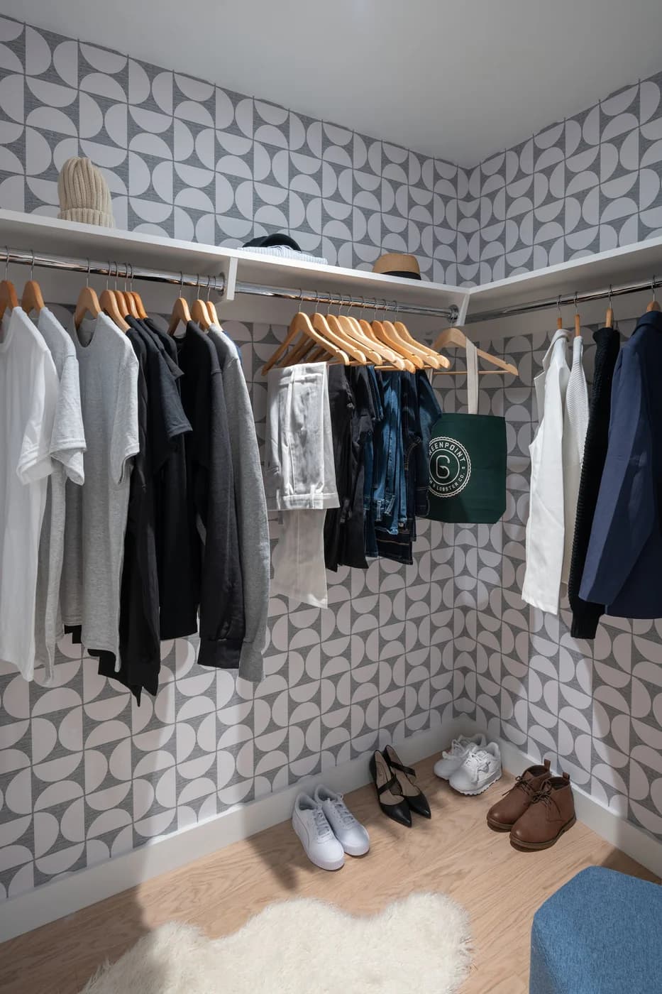 1 Bell Slip #0-25N, Brooklyn, NY 11222 apartment_walk_in_closet 1