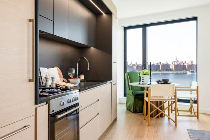 1 Eagle Street #1-2805, Brooklyn, NY 11222