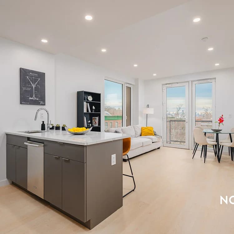 1499 Bedford Avenue #5A, Brooklyn, NY 11216 apartment_living_room 1