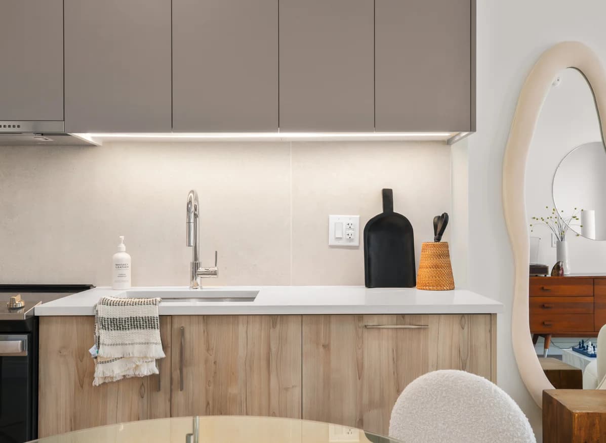 265 Lorimer St #214, Brooklyn, NY 11206 apartment_kitchen 1