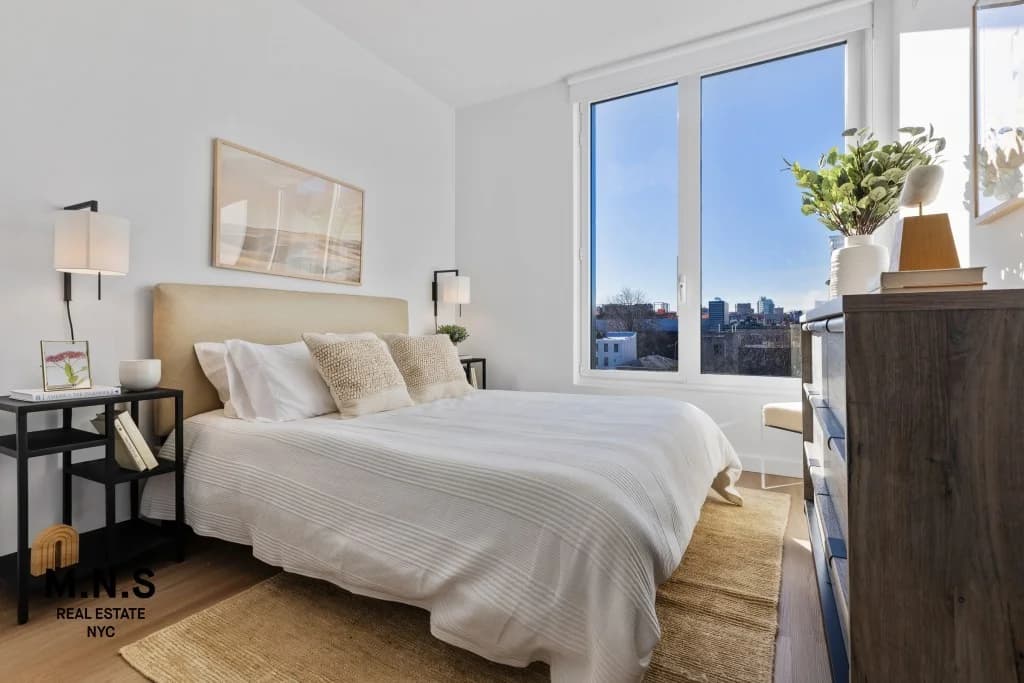 540 Waverly Avenue #7E, Brooklyn, NY 11238 apartment_bedroom_room 1