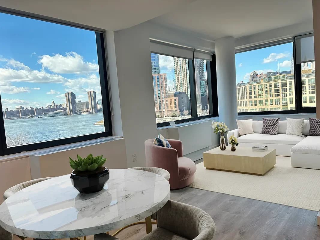77 Commercial Street #1628S, Brooklyn, NY 11222 apartment_living_room 1