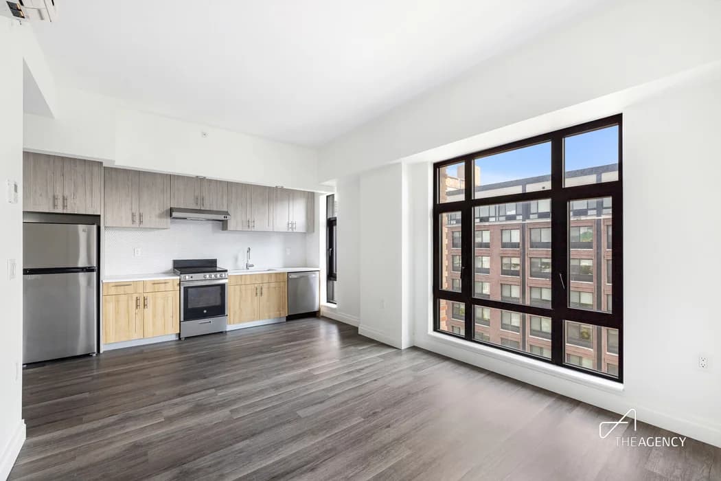 493 Myrtle Avenue #602, Brooklyn, NY 11205 apartment_kitchen 1