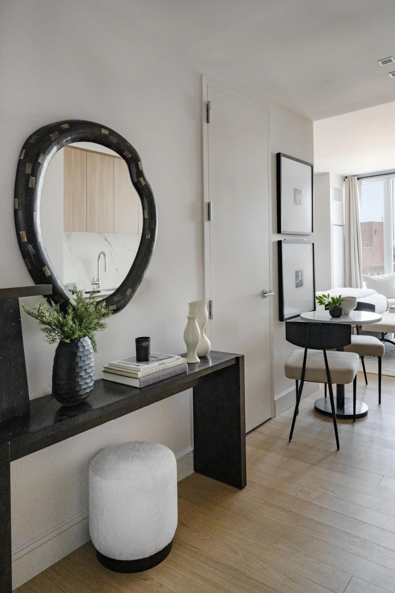 60 Wharf Drive #1009, Brooklyn, NY 11222 apartment_entry 1