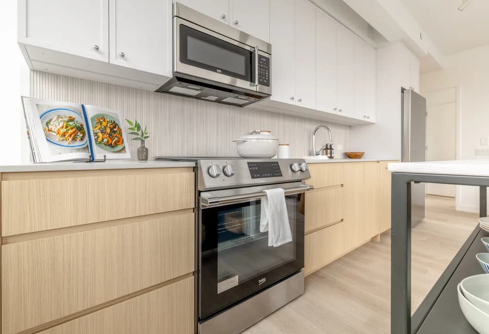 201 25 Street #7P, Brooklyn, NY 11232