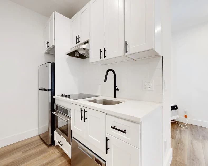 445 Grand Avenue #414, Brooklyn, NY 11238 apartment_kitchen 1