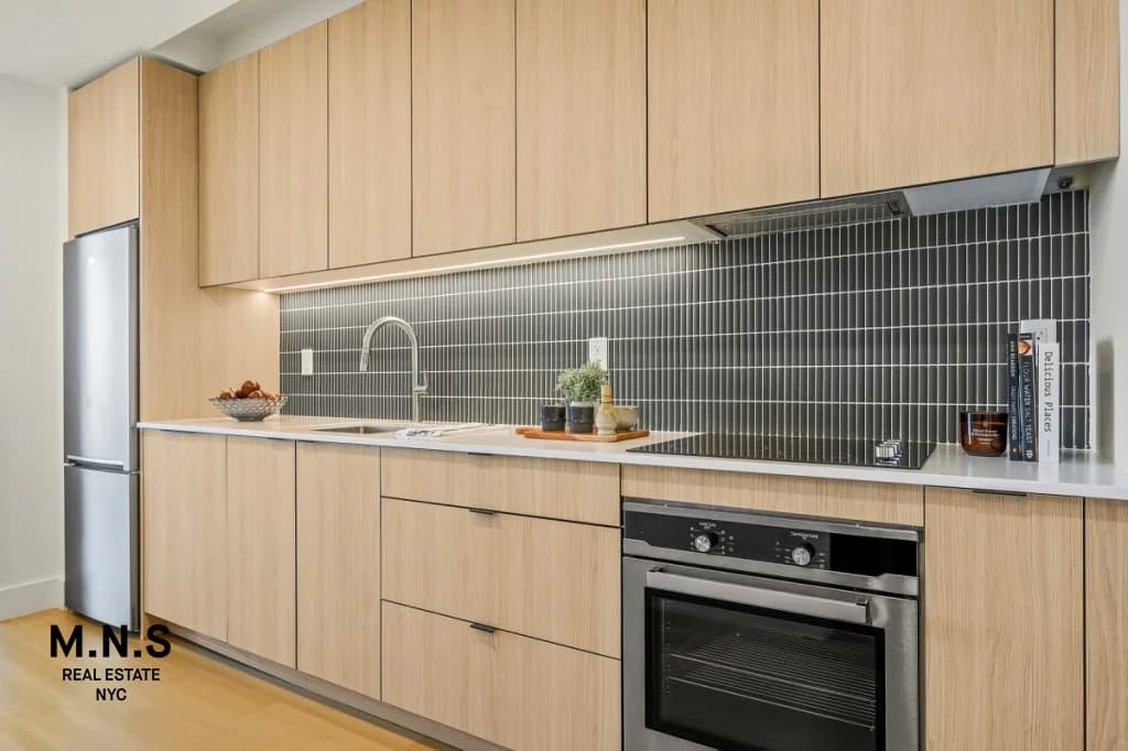 880 Atlantic Avenue #8J, Brooklyn, NY 11238 apartment_kitchen 1