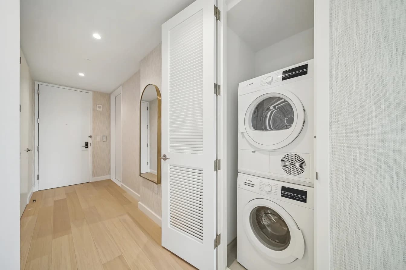 567 Fulton Street #3P, Brooklyn, NY 11201 apartment_washer_dryer 1
