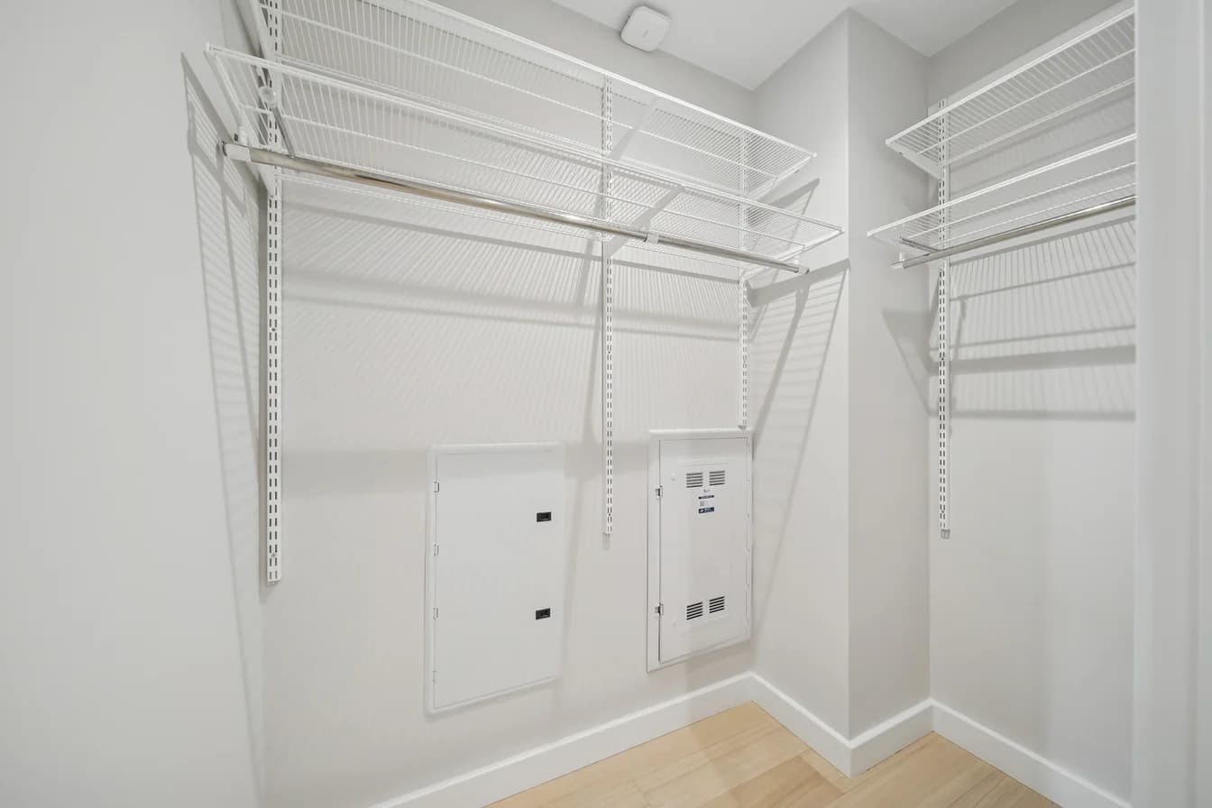 567 Fulton Street #51D, Brooklyn, NY 11201 apartment_closet 1