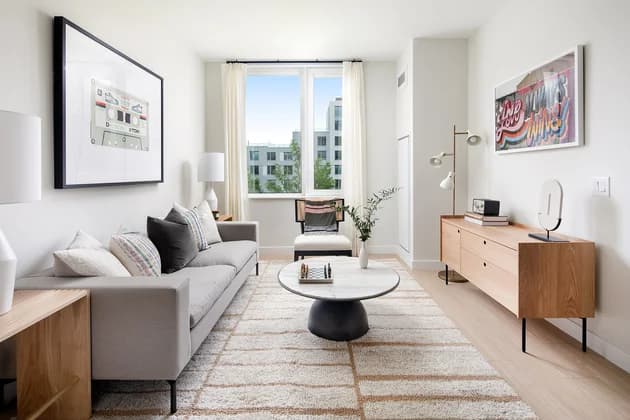 30-77 Vernon Boulevard #210S, Queens, NY 11102