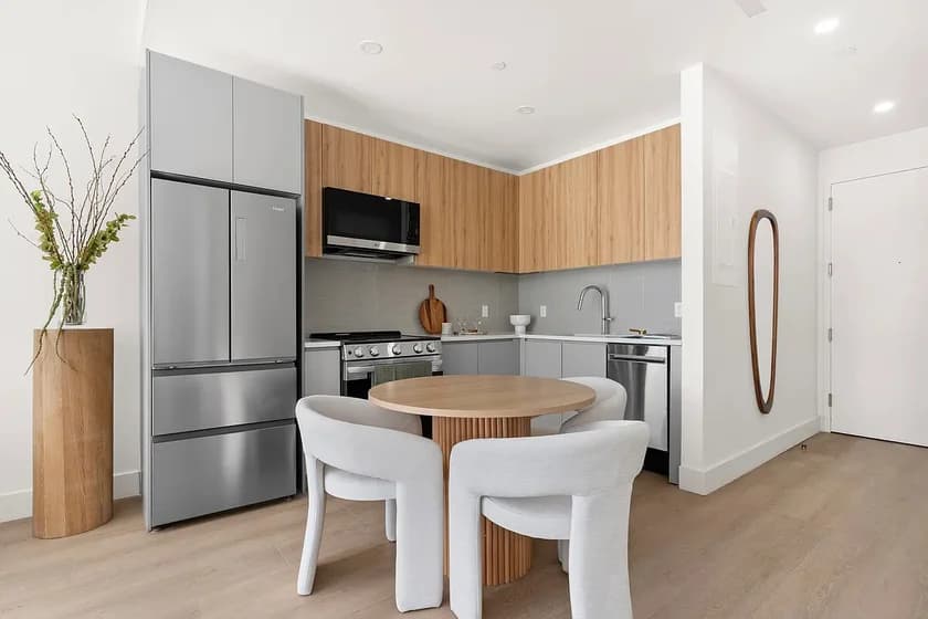 4-34 26 Avenue #402, Queens, NY 11102 apartment_kitchen 1
