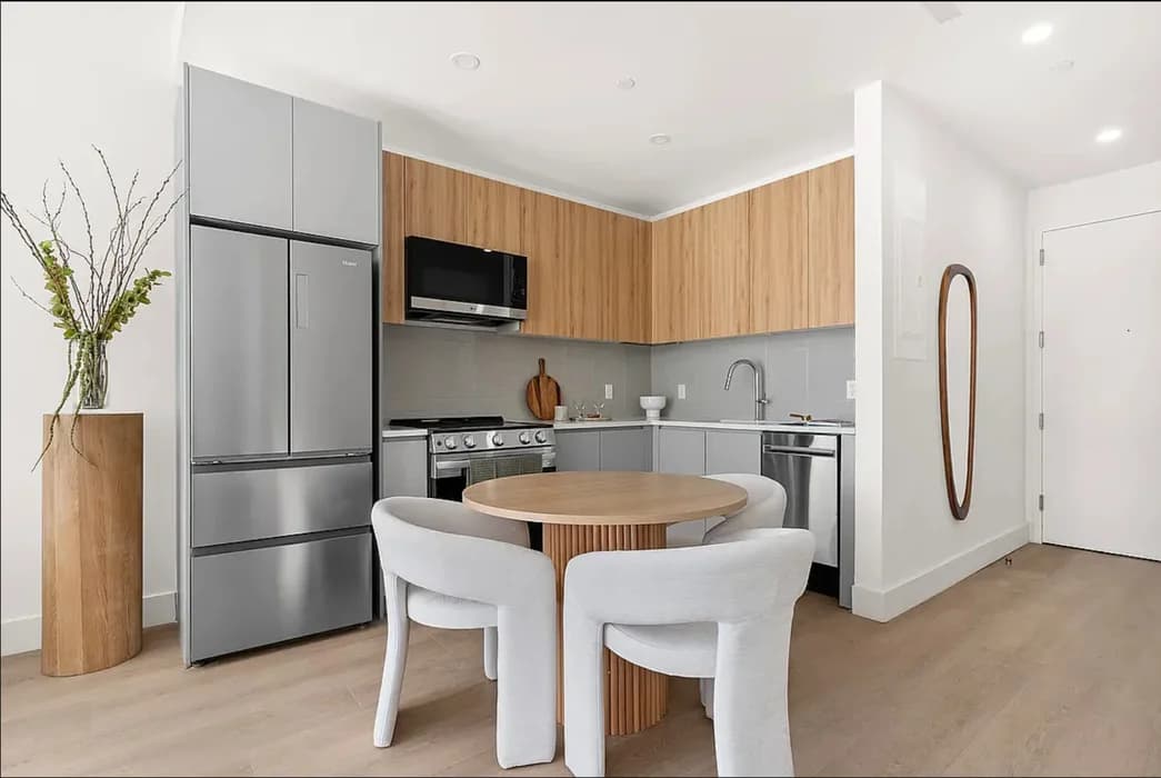 4-34 26 Avenue #422, Queens, NY 11102 apartment_kitchen 1