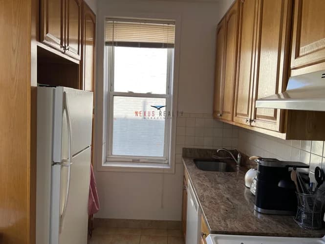 30-26 35 Street #1-B, Queens, NY 11103
