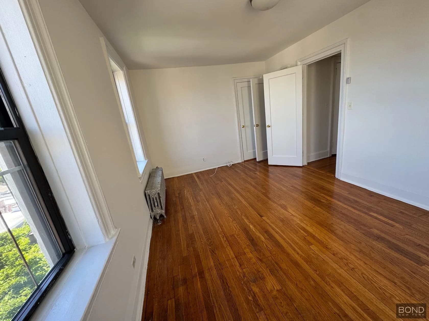 32-15 35 Street #F6, Queens, NY 11106 apartment_bedroom_room 1