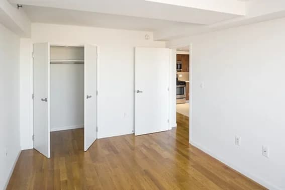 26-24 21 Street #11D, Queens, NY 11102