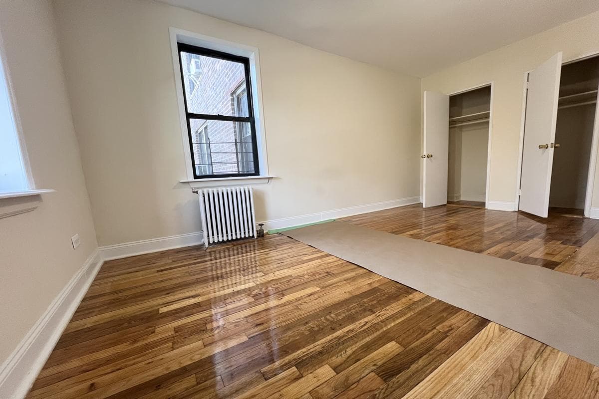 21-15 19 Street #1D, Queens, NY 11105 - Image 1