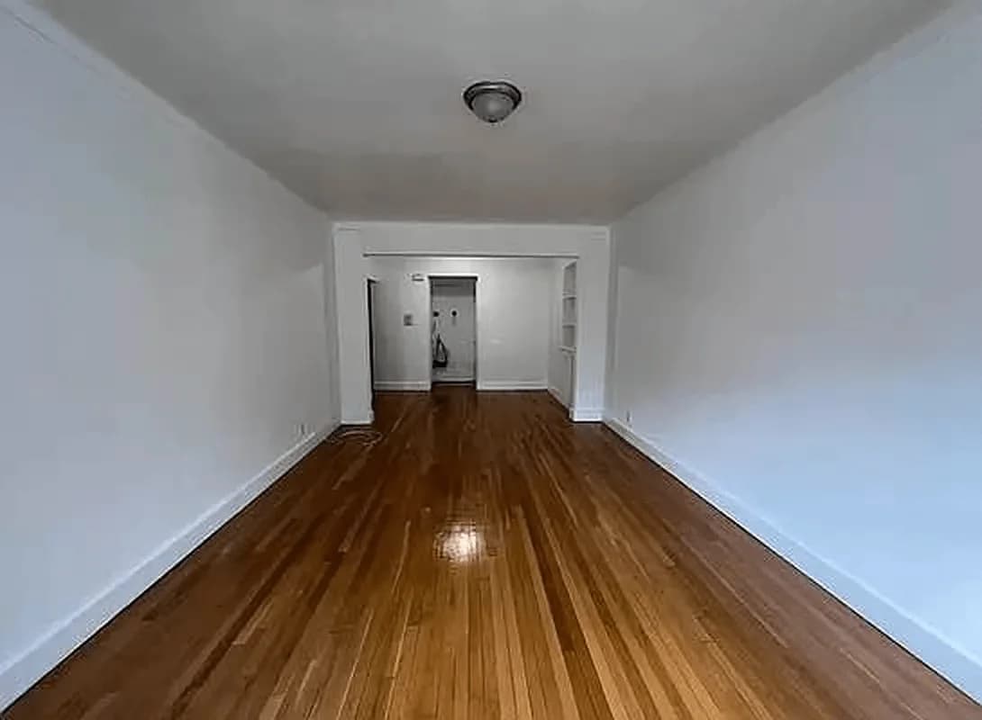 84-19 35 Avenue #6-D, Queens, NY 11372 apartment_living_room 1
