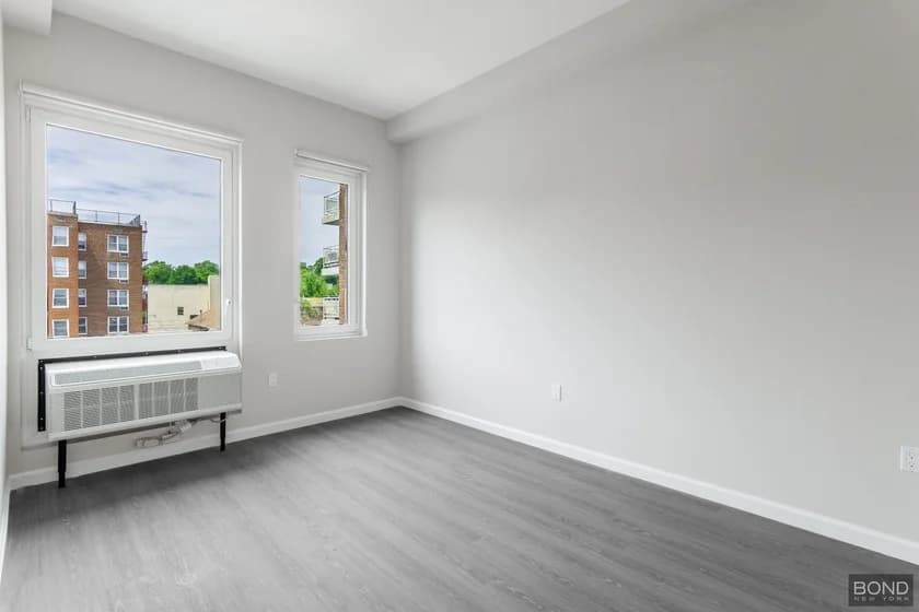 183-03 Hillside Avenue #5H, Queens, NY 11432 - Image 1