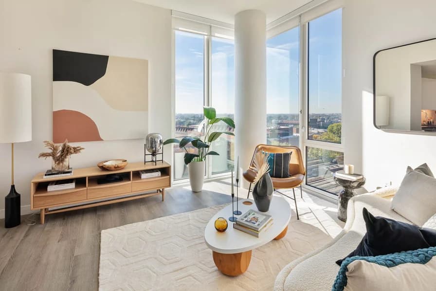163-5 Archer Avenue #821, Queens, NY 11433