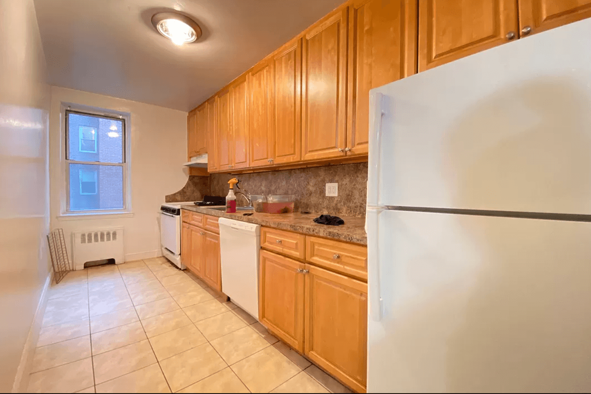 143-09 Barclay Avenue #3A, Queens, NY 11355