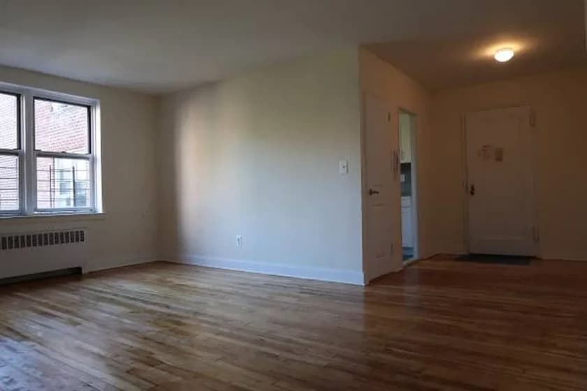 143-09 Barclay Avenue #4C, Queens, NY 11355 apartment_living_room 1