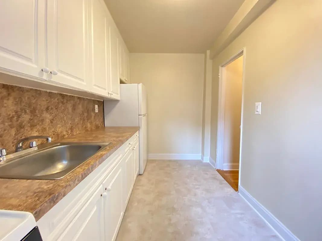 143-23 Barclay Avenue #1B, Queens, NY 11355