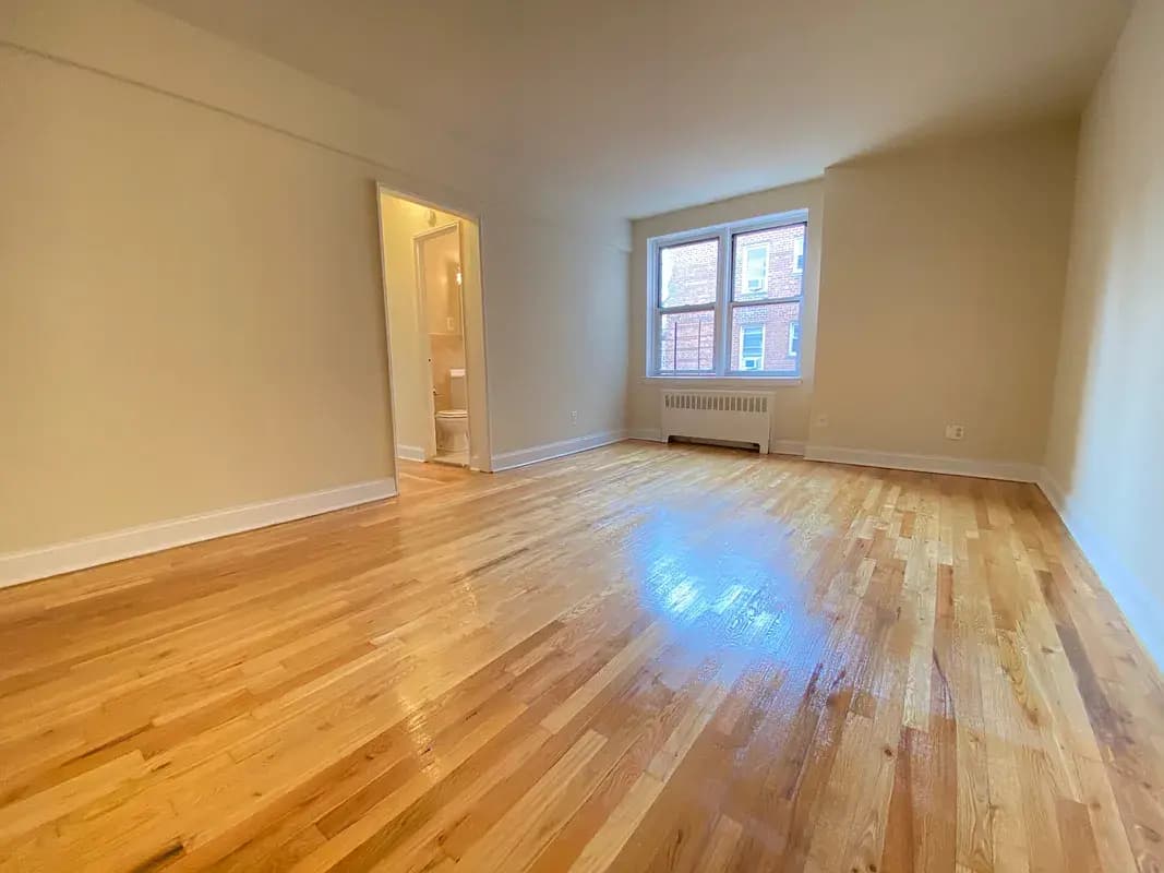 143-23 Barclay Avenue #1B, Queens, NY 11355