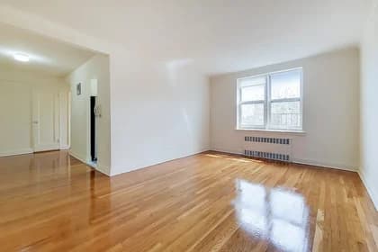 143-23 Barclay Avenue #5B, Queens, NY 11355 - Image 1