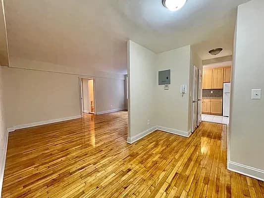 143-06 Barclay Avenue #5D, Queens, NY 11355