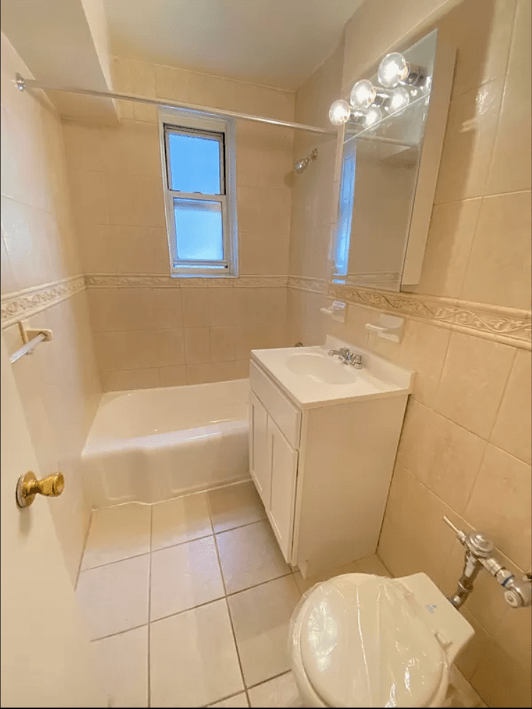 143-16 Barclay Avenue #1C, Queens, NY 11355