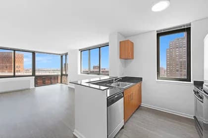 84-38 246 Street #HOUSE, Queens, NY 11426