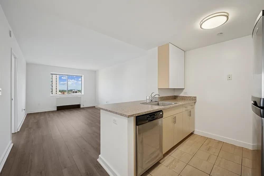 153-30 89 Avenue #1025, Queens, NY 11432 apartment_kitchen 3
