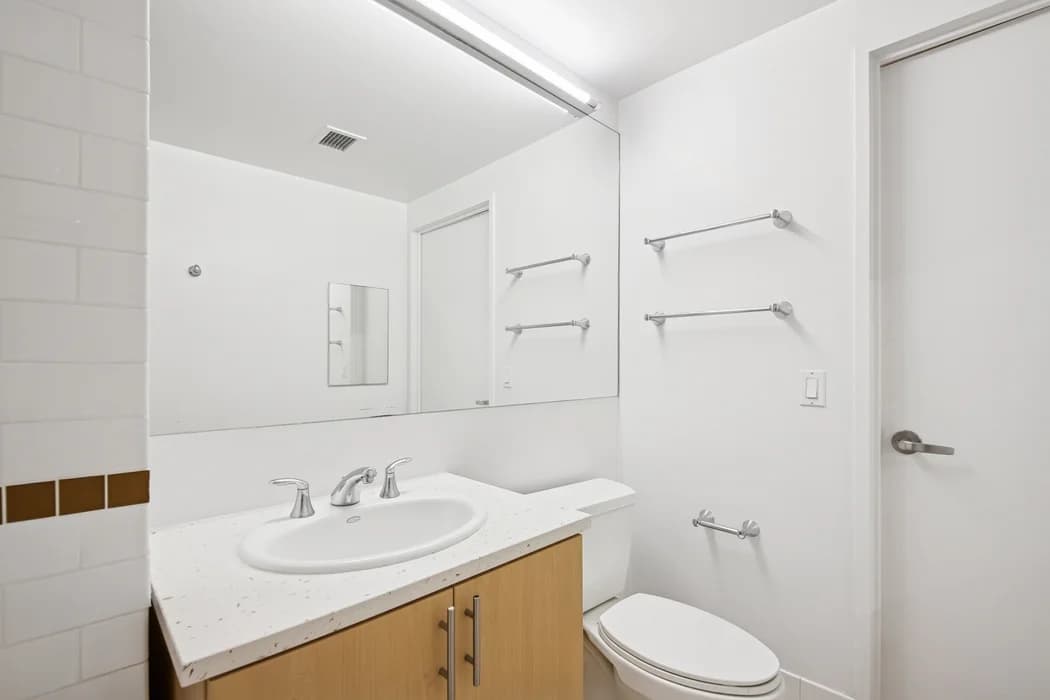 153-30 89 Ave #415, Queens, NY 11432